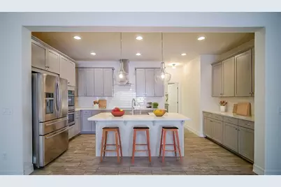8201 Corkfield Avenue, Orlando, FL 32832 - Photo 19