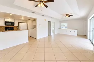 4360 White Pine Ave, Orlando, FL 32811 - Photo 5