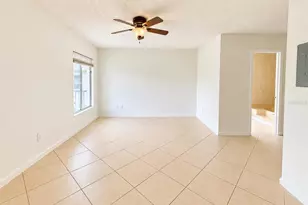 4360 White Pine Ave, Orlando, FL 32811 - Photo 13