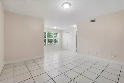 4532 Commander Drive #2121, Orlando, FL 32822 - Photo 9