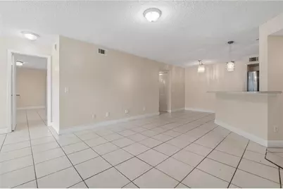 4532 Commander Drive #2121, Orlando, FL 32822 - Photo 7