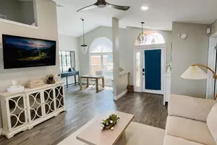 254 Loma Del Sol Dr, Davenport, FL 33896 - Photo 9