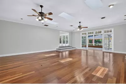 306 Oak Estates Drive, Orlando, FL 32806 - Photo 17