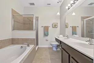 10411 Park Commons Dr, Orlando, FL 32832 - Photo 9