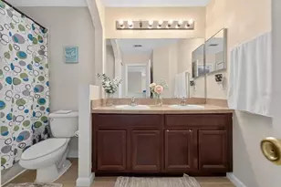 10411 Park Commons Dr, Orlando, FL 32832 - Photo 11