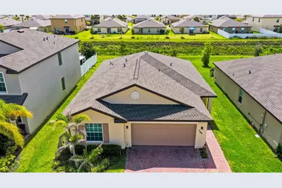 749 Worlington Lane, Fort Pierce, FL 34947 - Photo 5