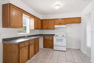 4817 Blarney Dr, Orlando, FL 32808 - Photo 5