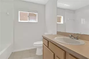 10625 Cami Ct, Riverview, FL 33578 - Photo 11