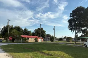 17440 SE 37th Ln, Ocklawaha, FL 32179 - Photo 19