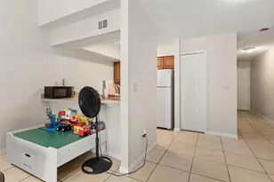 12250 Huntsman Ln, Orlando, FL 32826 - Photo 13