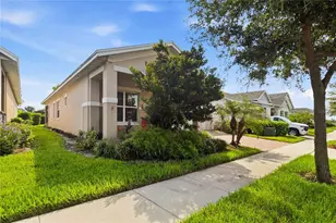 5023 Sunfalls Ave, Saint Cloud, FL 34769 - Photo 5