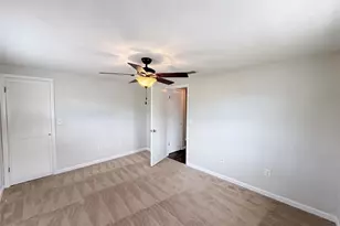 3400 Bainbridge Dr, Holiday, FL 34691 - Photo 17