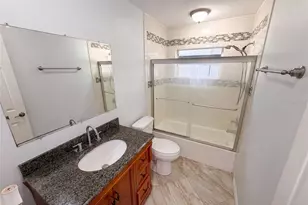 8283 86th Ave, Seminole, FL 33777 - Photo 15