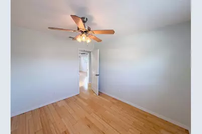 8283 86th Avenue, Seminole, FL 33777 - Photo 13