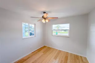 8283 86th Ave, Seminole, FL 33777 - Photo 13