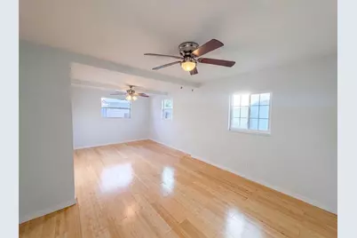 8283 86th Avenue, Seminole, FL 33777 - Photo 9