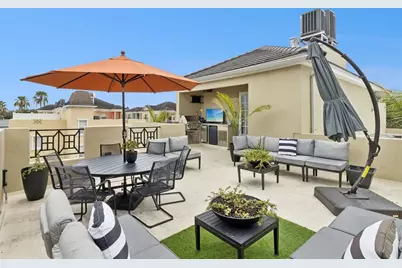 2402 Victoria Gardens Lane, Tampa, FL 33609 - Photo 47