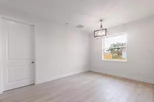 335 Franzing St SW, Palm Bay, FL 32908 - Photo 9