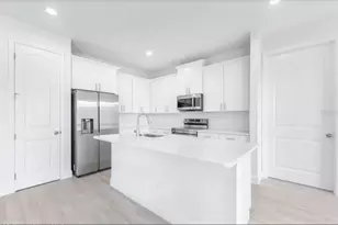335 Franzing St SW, Palm Bay, FL 32908 - Photo 17