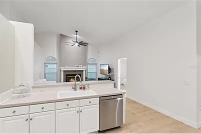 14962 Faversham Circle, Orlando, FL 32826 - Photo 11