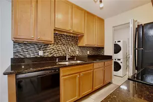 2942 Plaza Terrace Dr, Orlando, FL 32803 - Photo 7