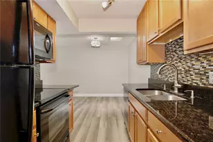 2942 Plaza Terrace Dr, Orlando, FL 32803 - Photo 9
