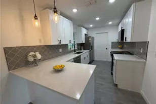 7252 Landover Dr, Zephyrhills, FL 33540 - Photo 21
