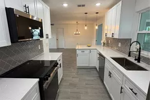 7252 Landover Dr, Zephyrhills, FL 33540 - Photo 27