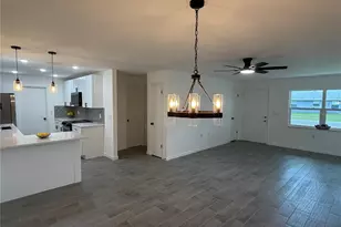 7252 Landover Dr, Zephyrhills, FL 33540 - Photo 19