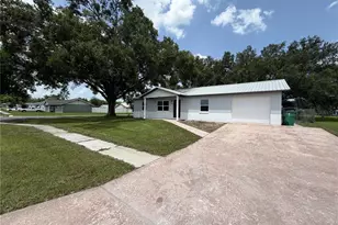 7252 Landover Dr, Zephyrhills, FL 33540 - Photo 5