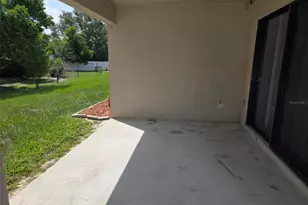 2235 Lakeridge Dr, Winter Haven, FL 33881 - Photo 15