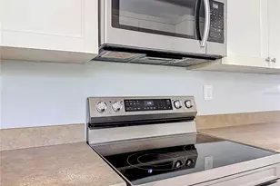 460 N Pine Ave, Oviedo, FL 32765 - Photo 15