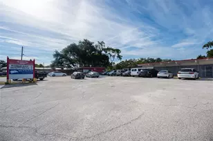 5220 Old Winter Garden Rd, Orlando, FL 32811 - Photo 1