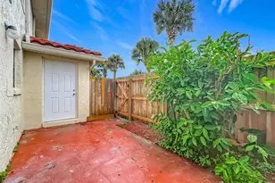 6266 Yorktown Dr, Orlando, FL 32807 - Photo 43