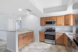 1842 Shore Acres Blvd NE, Saint Petersburg, FL 33703 - Photo 17