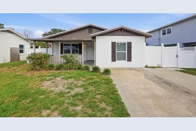 1842 Shore Acres Boulevard NE, Saint Petersburg, FL 33703 - Photo 5