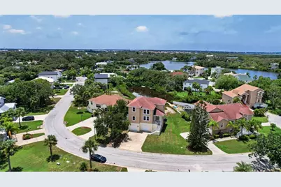 7327 Brightwaters Court, New Port Richey, FL 34652 - Photo 41
