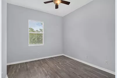 7327 Brightwaters Court, New Port Richey, FL 34652 - Photo 27