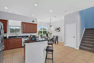 7327 Brightwaters Ct, New Port Richey, FL 34652 - Photo 9
