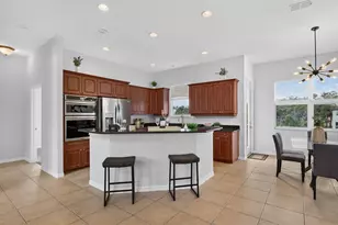 7327 Brightwaters Ct, New Port Richey, FL 34652 - Photo 9