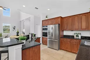 7327 Brightwaters Ct, New Port Richey, FL 34652 - Photo 13