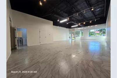 7901 Kingspointe Parkway #23, Orlando, FL 32819 - Photo 5