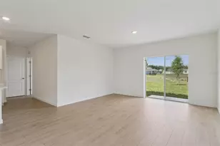 3038 House Finch Rd, Saint Cloud, FL 34773 - Photo 3