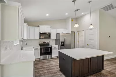 353 W Eridani Court, Citrus Springs, FL 34434 - Photo 11