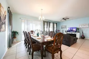 6078 Broad Oak Dr, Davenport, FL 33837 - Photo 5