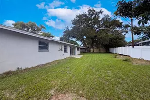 1666 Palace Dr, Clearwater, FL 33756 - Photo 31