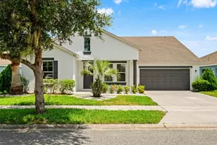 259 Blue Cypress Dr, Groveland, FL 34736 - Photo 3
