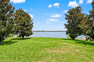 259 Blue Cypress Dr, Groveland, FL 34736 - Photo 25