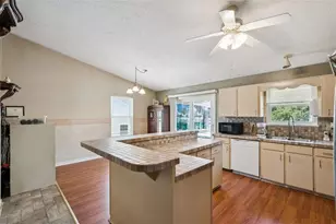 1869 Kings Point Blvd, Kissimmee, FL 34744 - Photo 7