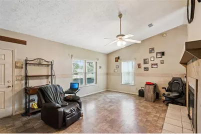 1869 Kings Point Boulevard, Kissimmee, FL 34744 - Photo 5